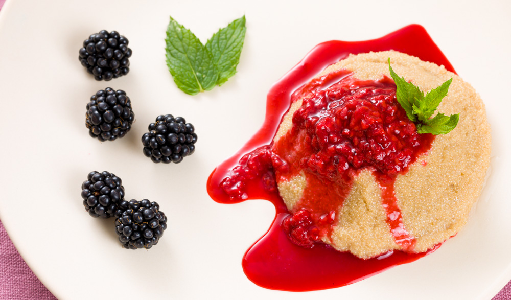 Volcan d'amarante aux framboises